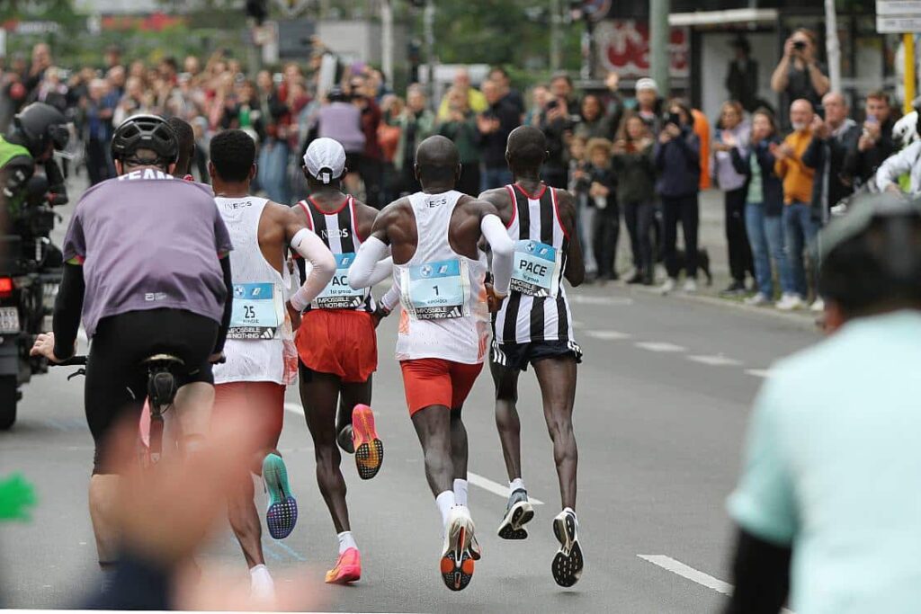 Foto: Läufer beim Berlin-Marathon am 24.09.2023, über dts Nachrichtenagentur