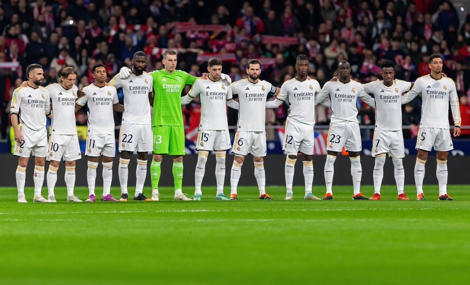 Torwart Lunin von Real Madrid ist zufrieden mit dem Sieg in Leipzig